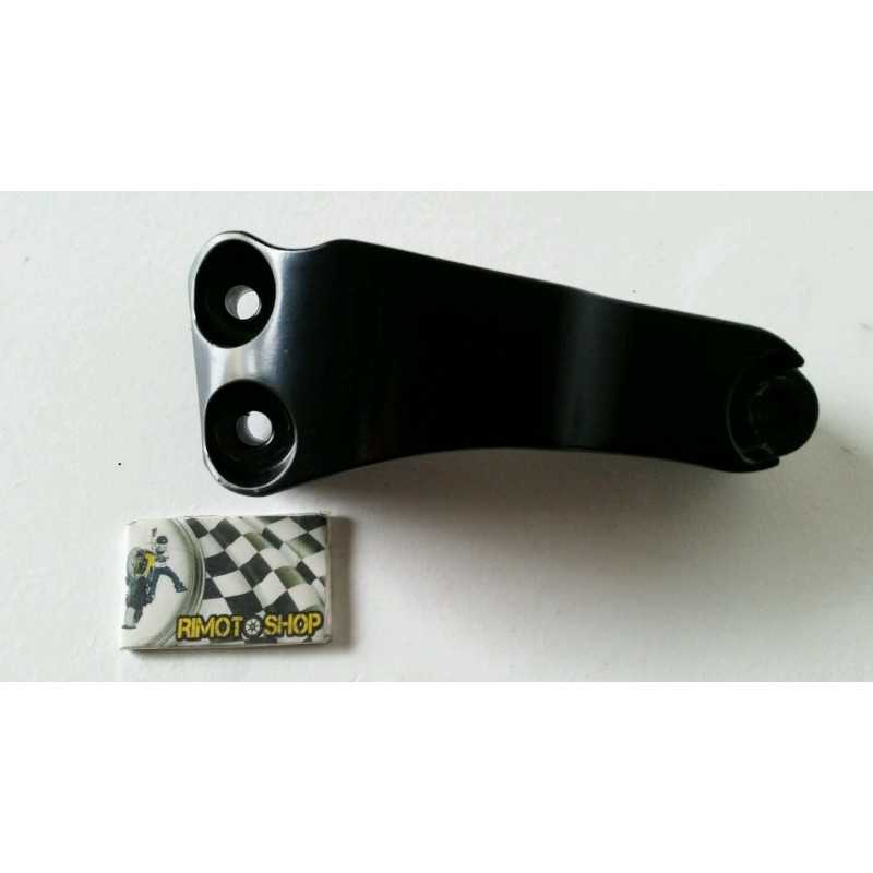 04 06 KAWASAKI Z750 Supporto Motore Anteriore