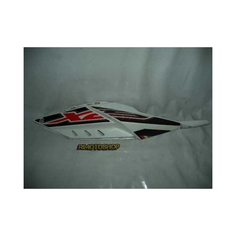 06 10 aprilia rx / sx 50 plastica laterale