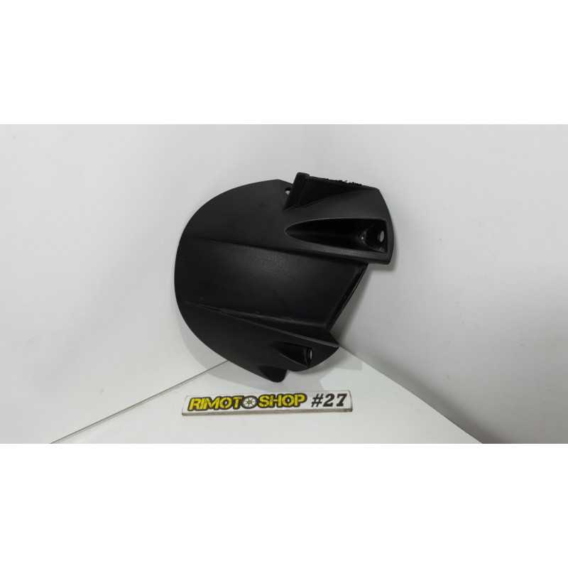 08 2010 APRILIA DORSODURO 750 garde-boue