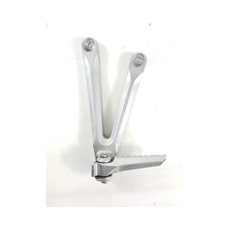 05 06 Honda CBR 600 RR Pedana posteriore passeggero 05 06 Honda CBR 600 RR Pedana posteriore passeggero