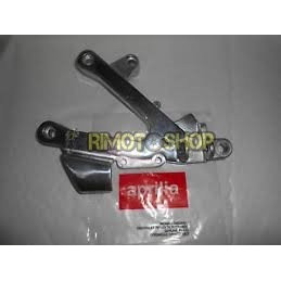 Soporte PEDANA PILOTA Derecha Aprilia RS 125 99 10-AP8146373-RiMotoShop